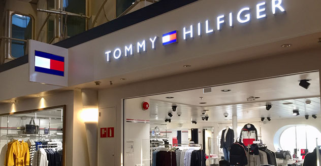 Tommy Hilfiger -myymälä